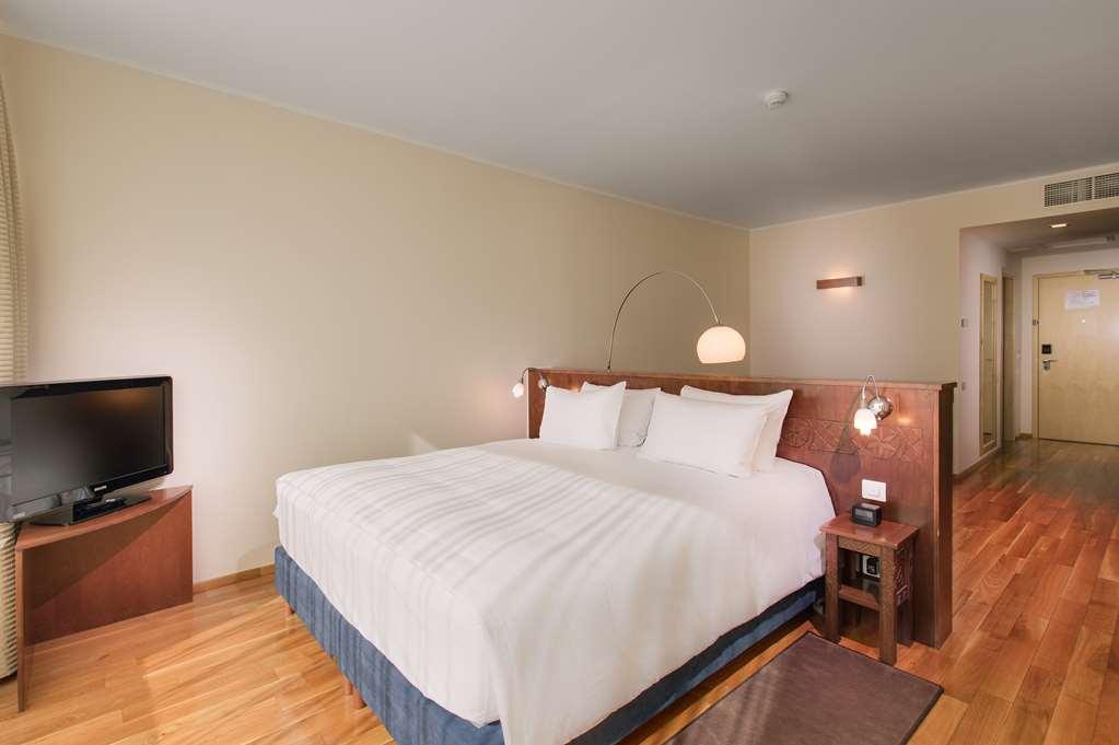 Doubletree By Hilton Hotel Cluj - City Plaza ห้อง รูปภาพ